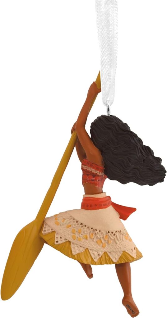 Hallmark Disney Moana Resin Christmas Ornament (0002HCM9040)