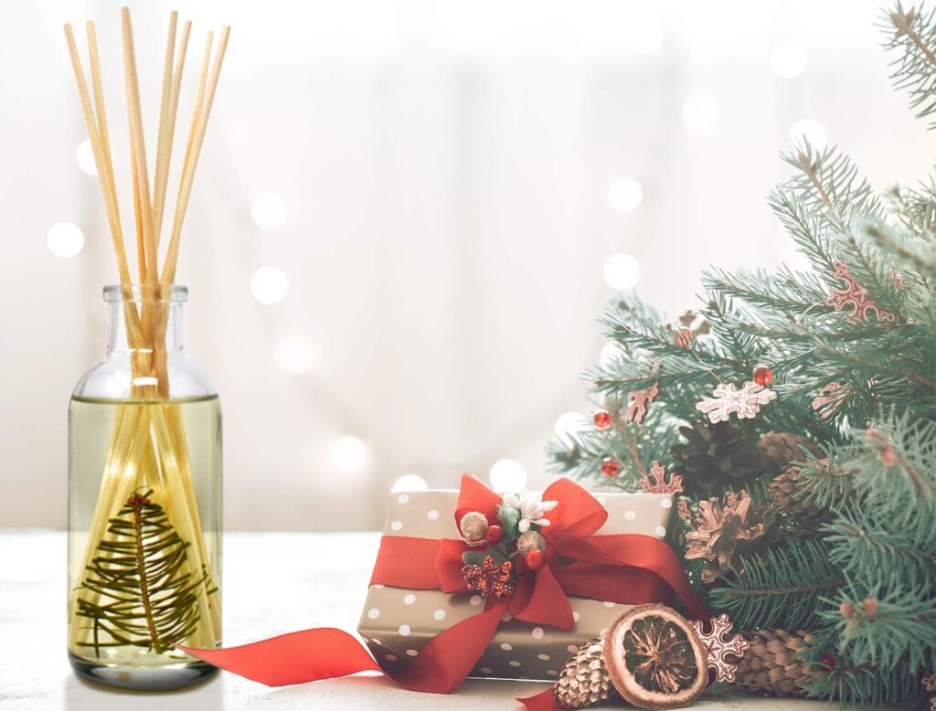 Urban Naturals Christmas Night Scented Oil Reed Diffuser Refill | Includes a Free Set of Reed Sticks! 4 oz.