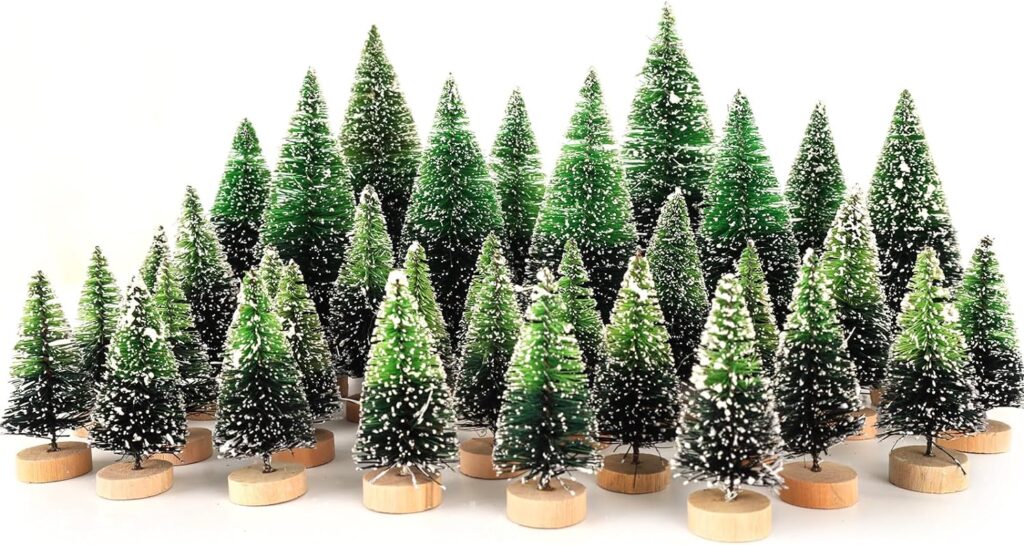 34Pcs Mini Christmas Trees - Artificial Christmas Tree Bottle Brush Trees with 5 Sizes, Snow Trees with Wooden Base for Christmas Decor Christmas Party (Grass Green)